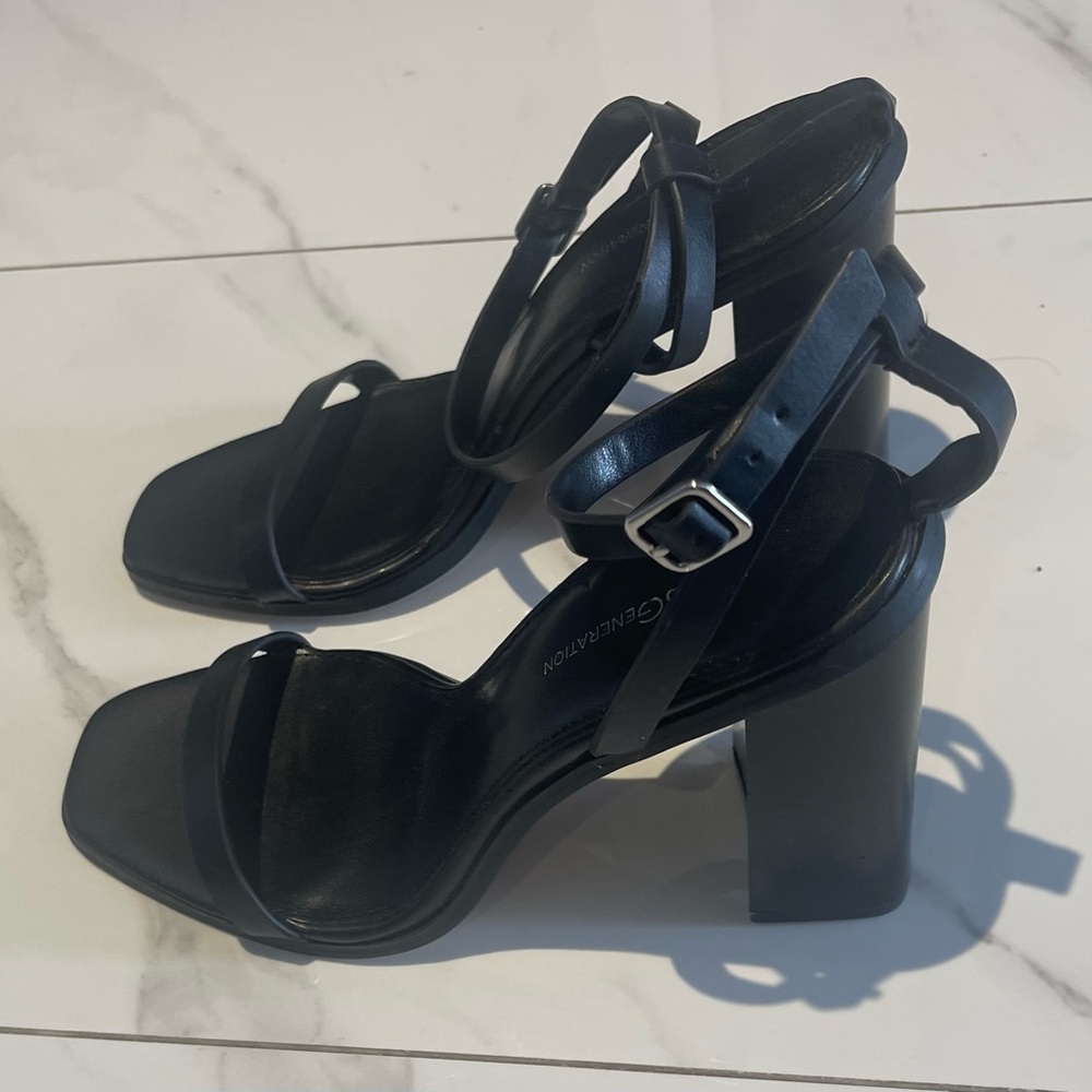 BCBGeneration High Heels in Black Color Size 9